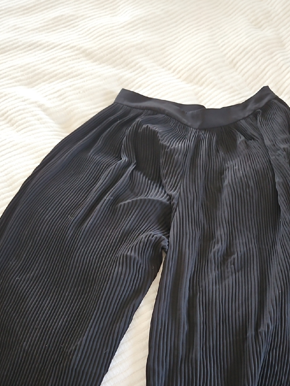 Mango Black Pleated Wide-Leg Trousers